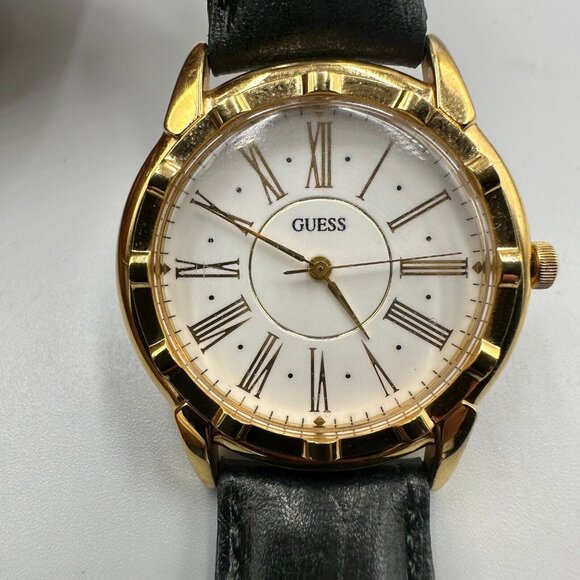 Vintage Guess Watch Women Gold Tone Dark Green Leather Band New Battery 9" - Picture 3 of 13